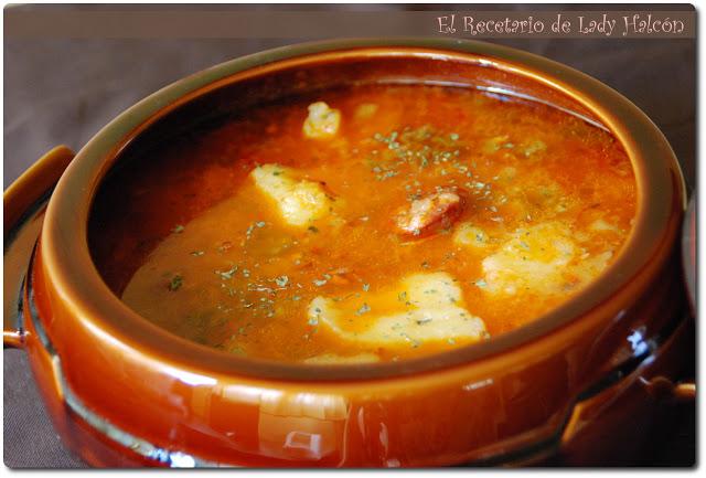 Ya estamos de vuelta con unas ricas patatas a la Riojana