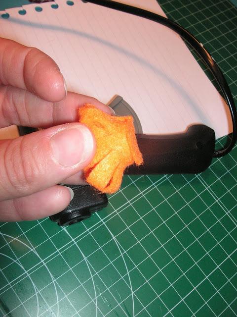 Bolsas de cartulina y colgantes de fimo