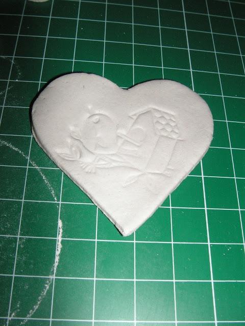 Bolsas de cartulina y colgantes de fimo