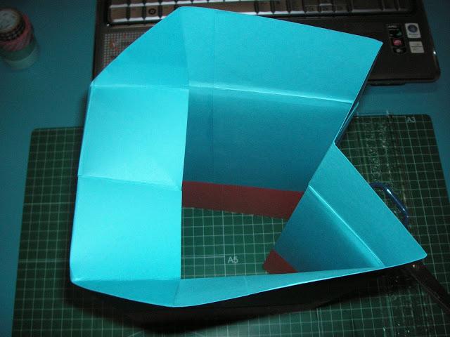 Bolsas de cartulina y colgantes de fimo