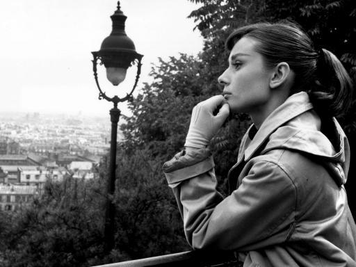 Audrey Hepburn: icono de moda y belleza