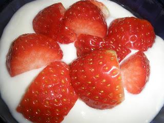 Cuajada con fresas