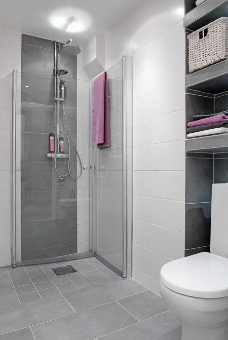 tendencias decoración interiores 2013 tendencias deco 2013 blanco negro suelo espigado madera suelo baldosas hidraúlicas sillas 7 fritz hansen arne jacobsen silla mariposa cuero negro silla eames eiffel negra muebles de ikea moldura en el techo lámparas de diseño estanterías de metal eames rocking chair blanca diseño hogar diseño de interiores decoración nórdica decoración habitación infantil decoración estilo nórdico decoración escandinava decoración en blanco y negro decoración en blanco decoración de interiores decoración blanco y negro cuadro sueco ojos cocinas modernas cocinas blancas chandelier cálido papel de pared blog interiorismo blog interiores blog estilo nórdico blog decoración artículos hogar ikea alfombra blanco negro gris 