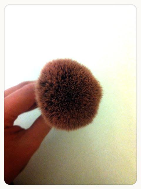 Blush Brush de Real Techniques by Samanta Chapman