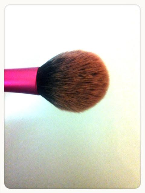Blush Brush de Real Techniques by Samanta Chapman
