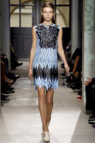 PASARELA: BALENCIAGA nos viste de Primavera 2013!