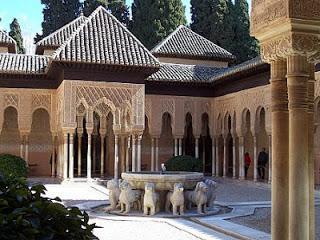 Vida en los leones de la Alhambra