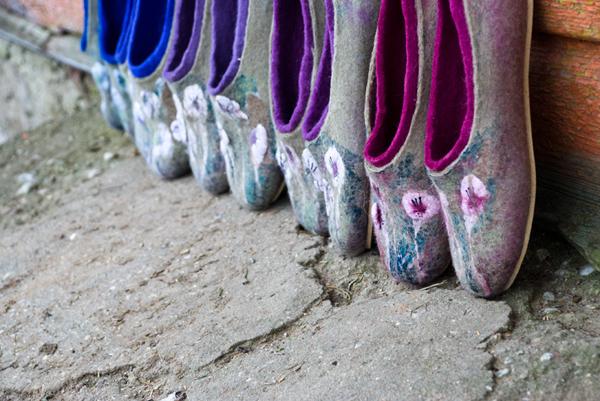 SLIPPER HAND MADE