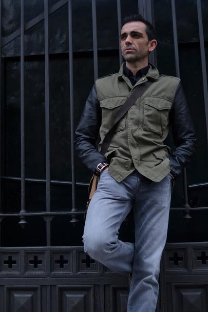 Para ellos. Look periodista.