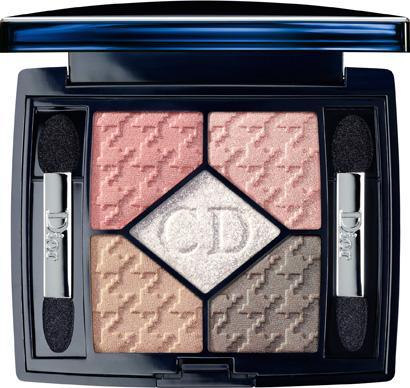 CON CHÉRIE BOW, EL MAQUILLAJE DE DIOR DESPLIEGA LA GAMA DE LOS ROSAS CON CHÉRIE BOW, EL MAQUILLAJE DE DIOR DESPLIEGA LA GAMA DE LOS ROSAS
