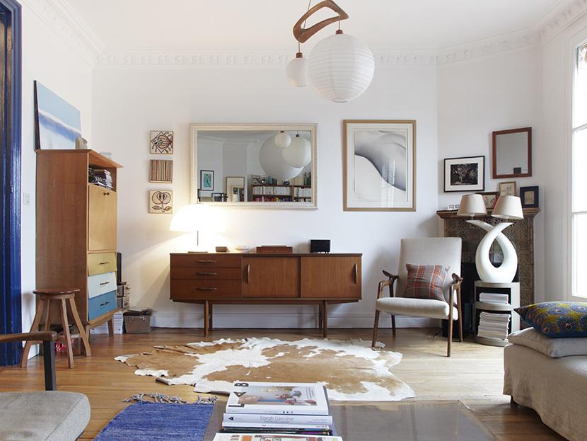 Homenaje a los 50 en una casa parisina