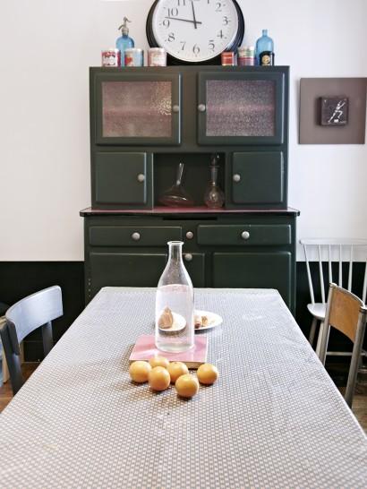 Homenaje a los 50 en una casa parisina