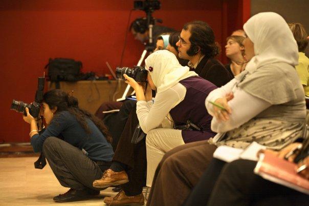 Mujeres reVeladas: Visiones y acciones dentro del movimiento feminista islámico en la actualidad.
