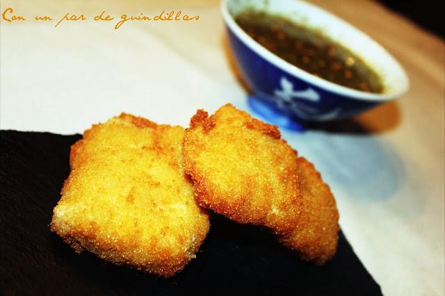 Bacalao-rebozado-salsa-limón-picante