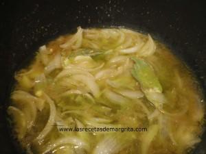 Pollo en pepitoria con salsa de almendras