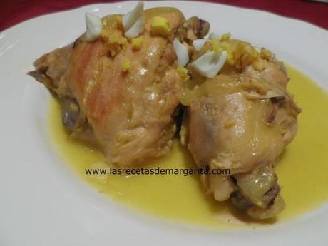 Pollo en pepitoria con salsa de almendras