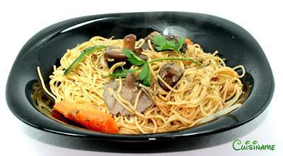 yakisoba, receta yakisoba, salsa yakisoba, salsa de soja, fideos, cocina oriental, fideos japoneses, recetas de cocina, blog de cocina, curiosidades gastronómicas, chistes, humor