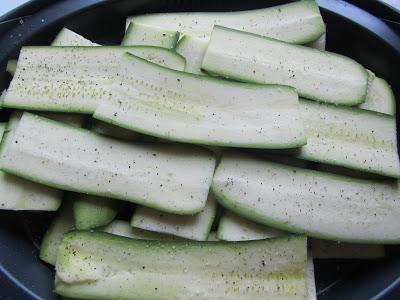 Barquitas de calabacín y atún