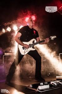 CRONICA Y FOTOS DE SANTELMO+ASFALTIKA+SINESTRESS EN FUENLABRADA.