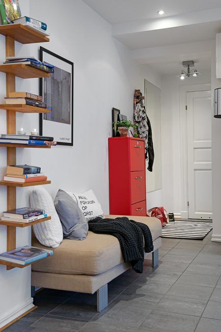 ventanas de doble o triple cristal suelos de madera muebles de jardín muebles de exterior luces de ambiente jacuzzi de madera en la terraza interiores diafanos hogares refugios diseño escandinavo diseño diafano diseño de interiores diseño de exteriores decoración sueca decoración nórdica decoración en europa decoración diáfana decoración de salones decoración de invierno decoración de interiores decoración de duplex y aticos decoración de dormitorios decoración de cocinas abiertas cocinas modernas cocinas blancas calefacción por suelo radiante y chimenea blog de interiores blog de estilo nórdico blog de decoración 