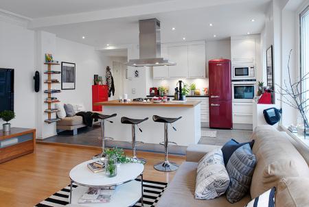 ventanas de doble o triple cristal suelos de madera muebles de jardín muebles de exterior luces de ambiente jacuzzi de madera en la terraza interiores diafanos hogares refugios diseño escandinavo diseño diafano diseño de interiores diseño de exteriores decoración sueca decoración nórdica decoración en europa decoración diáfana decoración de salones decoración de invierno decoración de interiores decoración de duplex y aticos decoración de dormitorios decoración de cocinas abiertas cocinas modernas cocinas blancas calefacción por suelo radiante y chimenea blog de interiores blog de estilo nórdico blog de decoración 