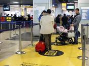 Accesos preferentes para personas movilidad reducida carritos bebé Aeropuerto Barajas