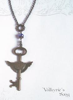 Los complementos de “Valkyrie’s Song”