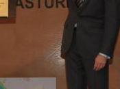 look Dña. Letizia Asturias. Oviedo, Instituto Fernández-Vega