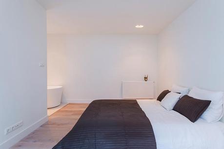 Oficina reconvertida en apartamento