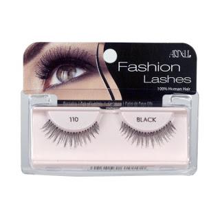 Pestañas postizas. Hasta el infinito y más allá.