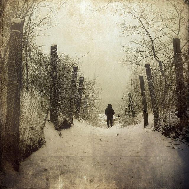 Two philosophies    Dos filosofías