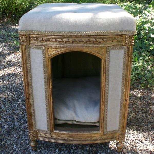 Versailles Ottoman Dog Bed