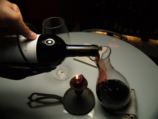 LA DECANTACIÓN DEL VINO