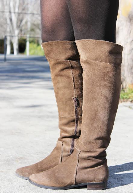 Look Navy + botas XXL+ gafas espejo