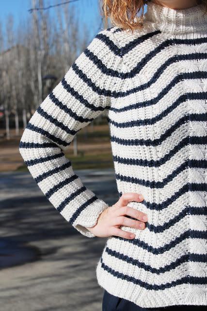 Look Navy + botas XXL+ gafas espejo