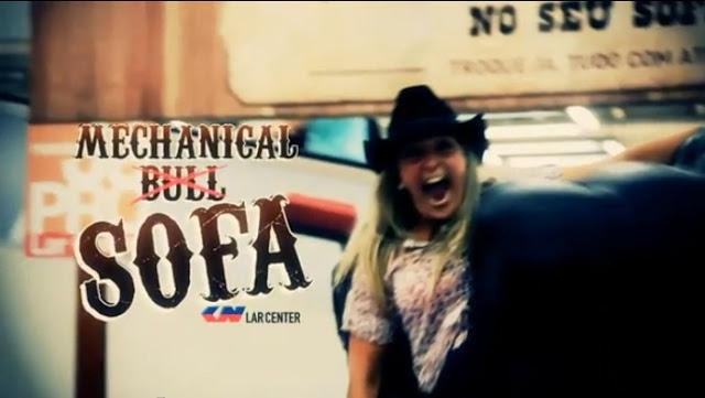 Lar Center: El toro mecánico...hecho sofá