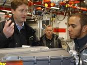 Hamilton esperanzado mercedes