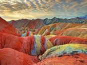 montañas chinas multicolor