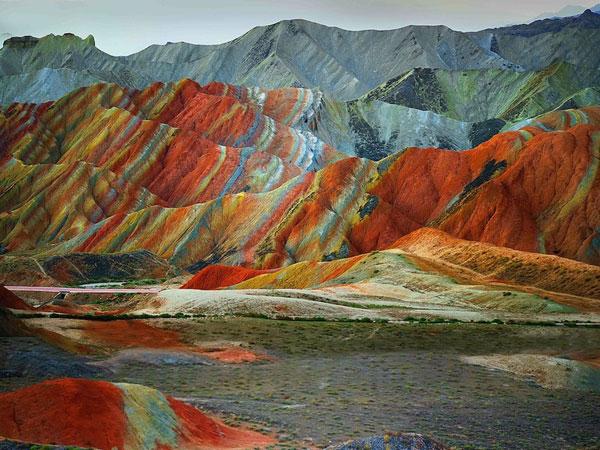 China, montañas de colores