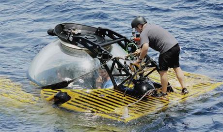 submarino para filmar al calamar gigante
