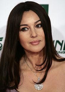 Iconos de estilo: el look clásico de Monica bellucci