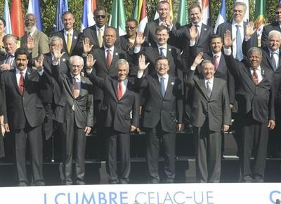 Celac y UE aprueban por aclamación la declaración de la Cumbre