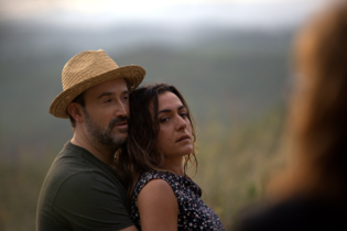 AYER NO TERMINA NUNCA