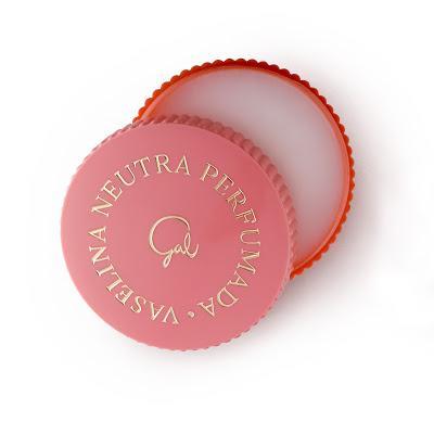 Eliminar las rayas superficiales de los muebles  en casa