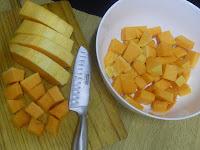 Crema de calabaza con reducción de Módena // Conejo con chocolate