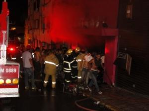 Brasil: luto por 233 personas muertas en discoteca de Río Grande del Sur