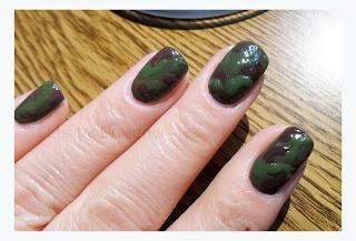 Uñas: DecoFácil Camuflaje