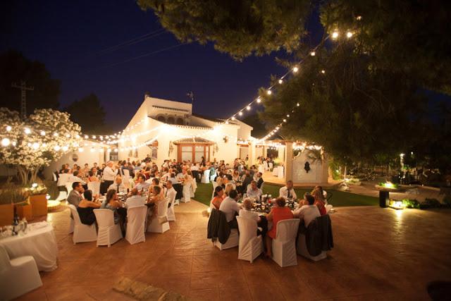 Empezamos con las bodas...