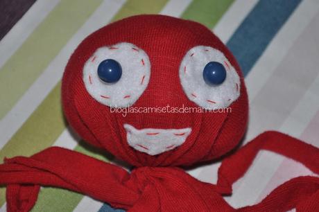 DIY: un pulpo de tela DIY pulpo tela 12