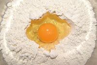 Raviolis caseros rellenos de marisco